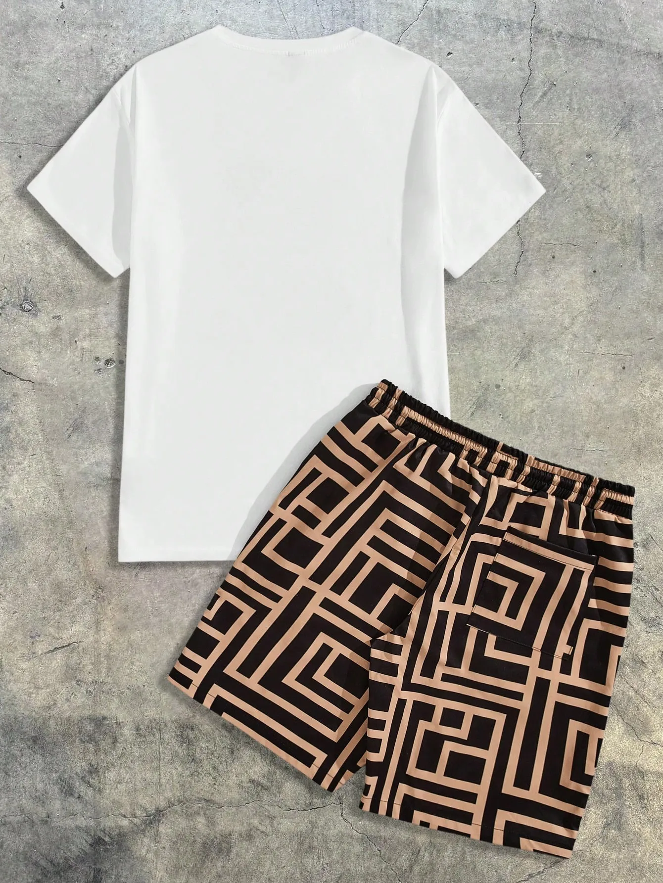2026 Summer Men's Short-Sleeved Shorts Set with Bear Print Breathable Lightweight Casual Fashionable Outdoor Men's Clothing thumbnail 4