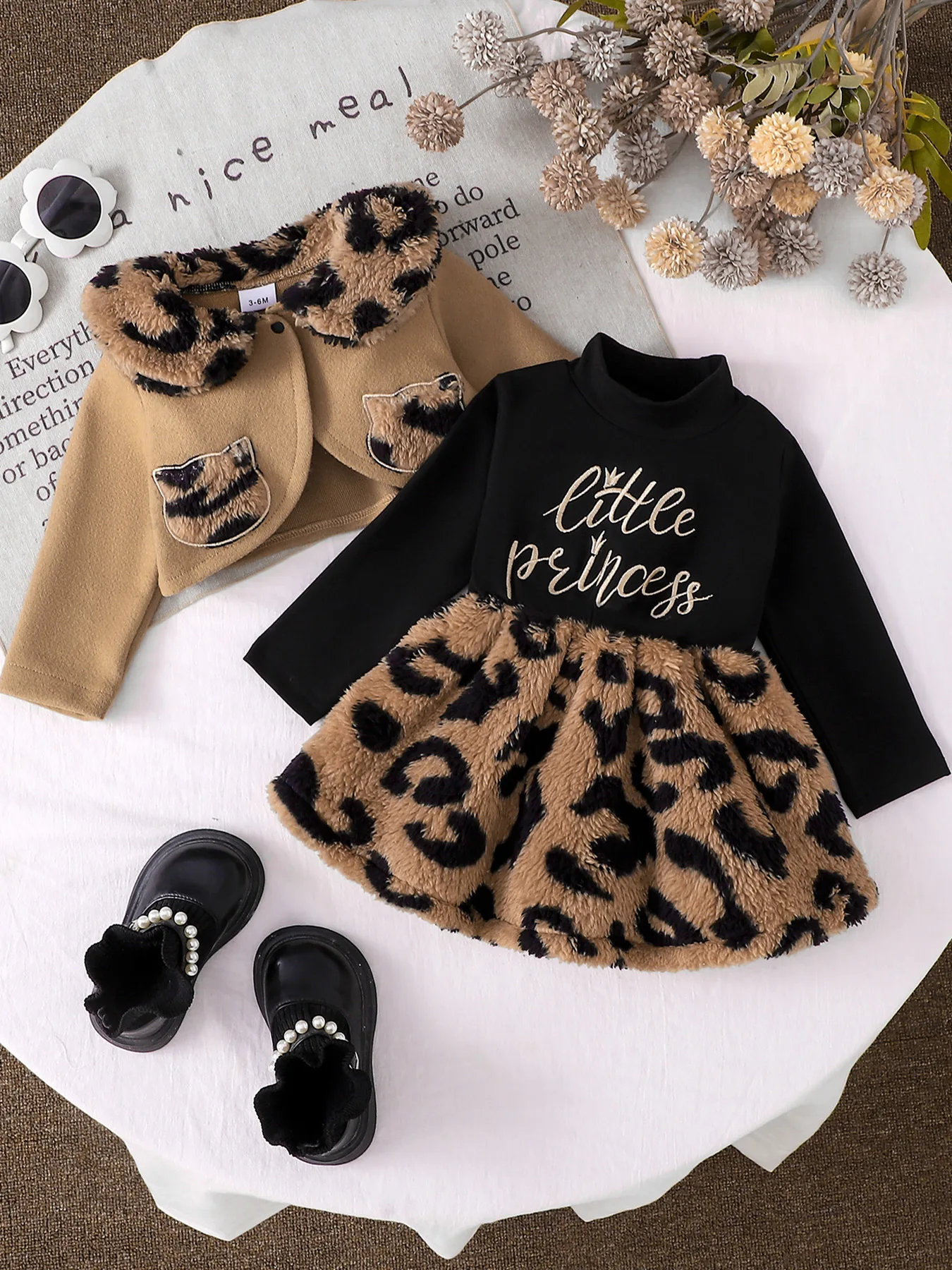 Baby Girl's "Little Princess" Leopard Print Plush Dress + Lapel Short Coat Set, Warm and Stylish Two-Piece Set for Autumn and Winter thumbnail 3