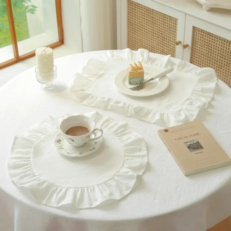 100% Cotton Scalloped Round Placemat with Ruffle Washable Table Mats for Kitchen Dining Holiday Gatherings Decor thumbnail 3