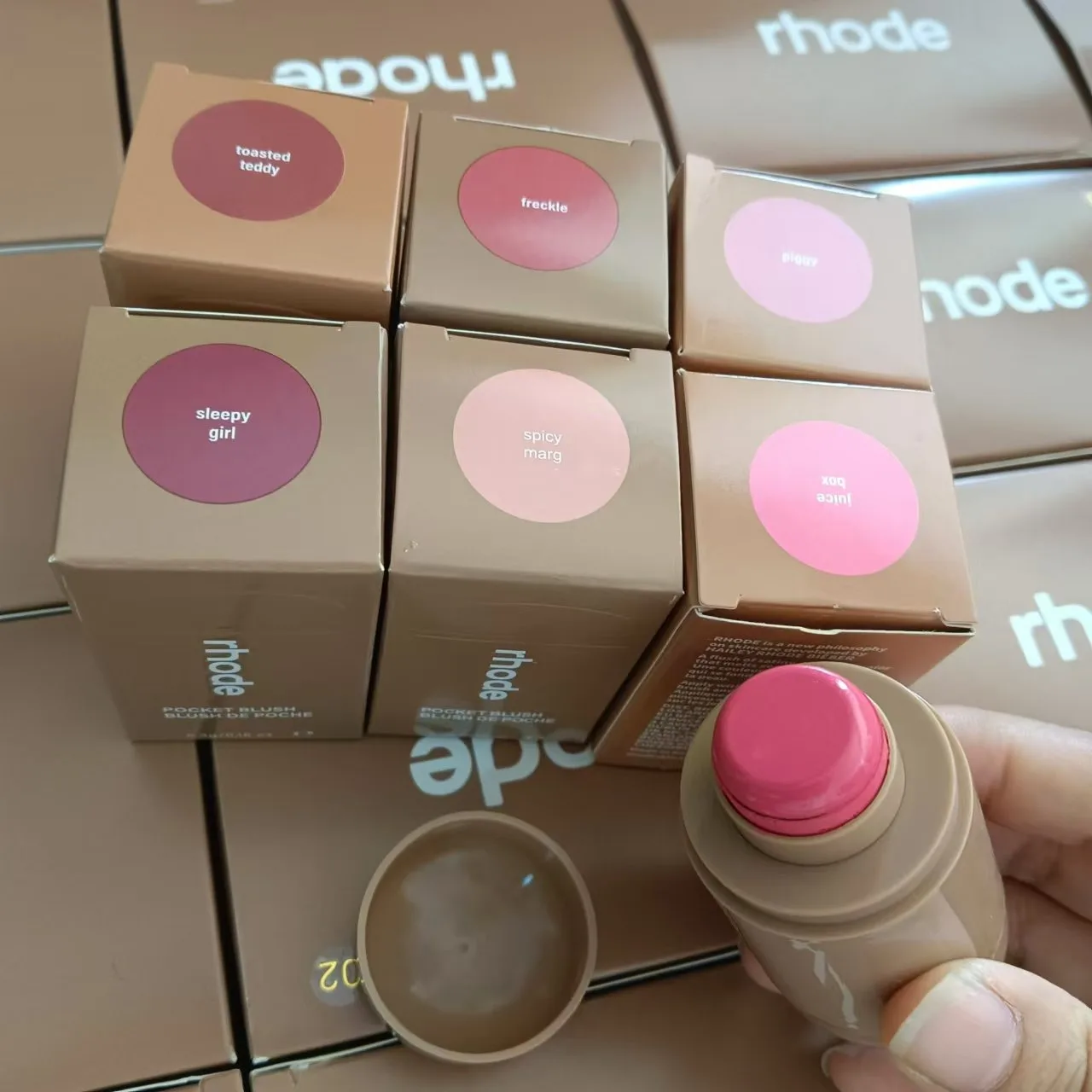 Rhode Pocket Blush LIP Stick Lip And Cheek Hydrating Stick Natural Rouge Powder Blush Cream Lipstick Cheek Easy To Apply Colo thumbnail 5