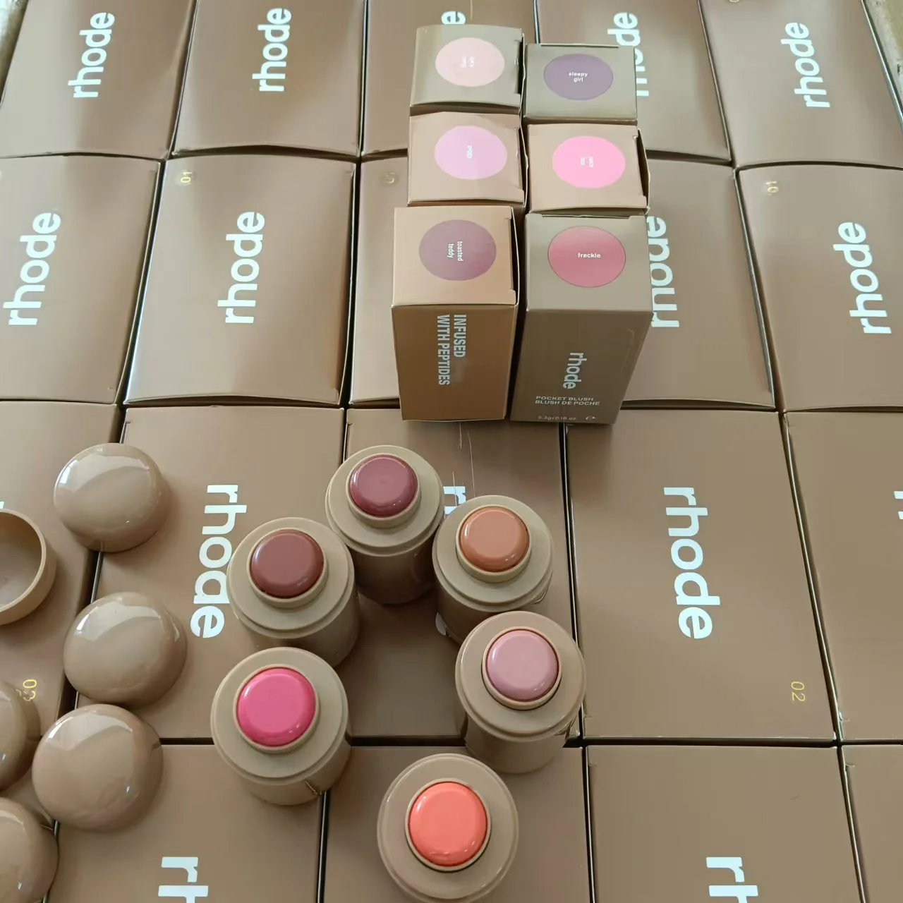 Rhode Pocket Blush LIP Stick Lip And Cheek Hydrating Stick Natural Rouge Powder Blush Cream Lipstick Cheek Easy To Apply Colo thumbnail 6