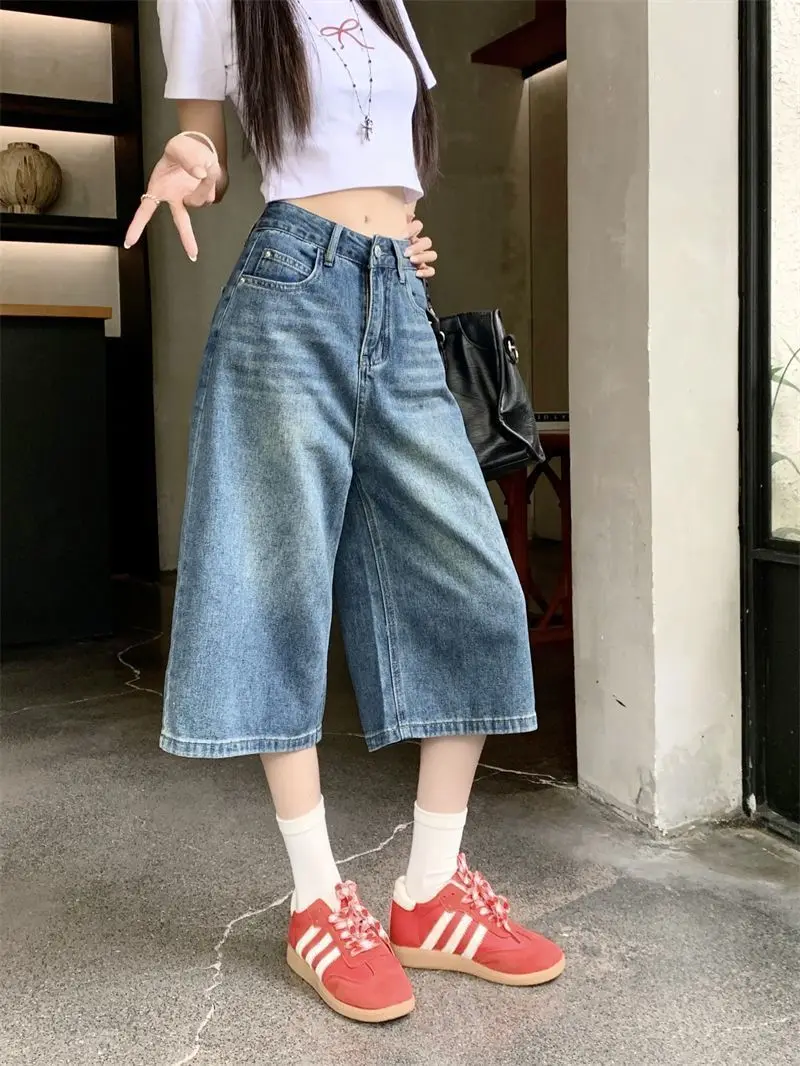Summer American Style Vintage Women Baggy Jeans Y2k Loose Washed High Waist Knee Length Denim Pants Streetwear Wide Leg Shorts thumbnail 2