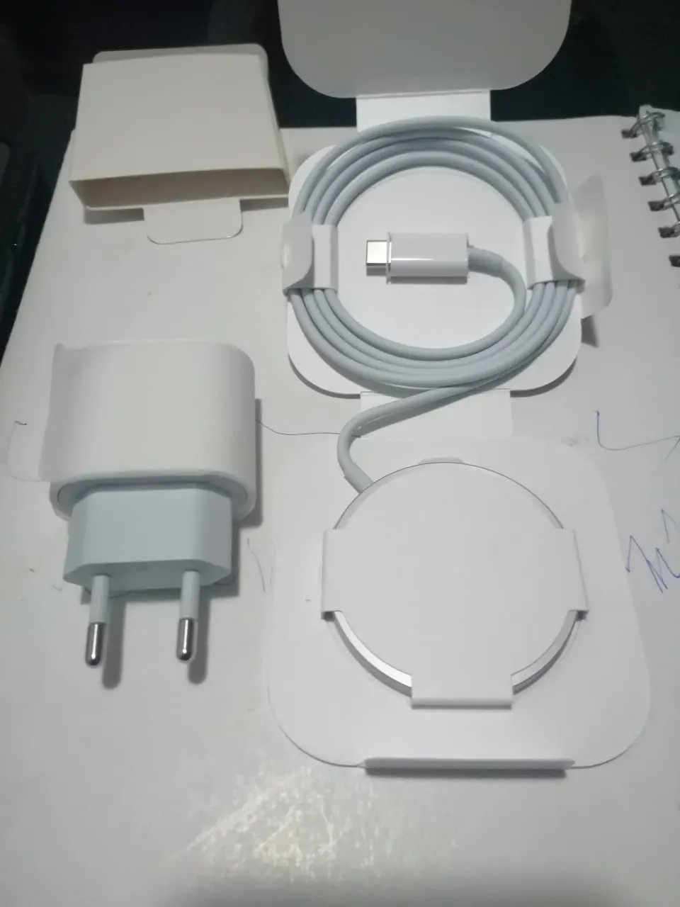 20W USB-C Power Adapter Original Fast Charger for iPhone 17/16/15 Mini pro Max Type C with Apple Cable Compatible with iPhone 14 thumbnail 2