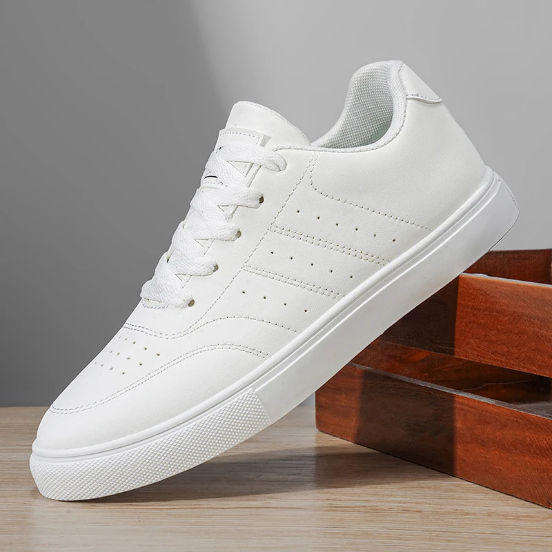 Men's Classic Casual Sneakers | Minimalist Lace-Up Skate Shoes thumbnail 2