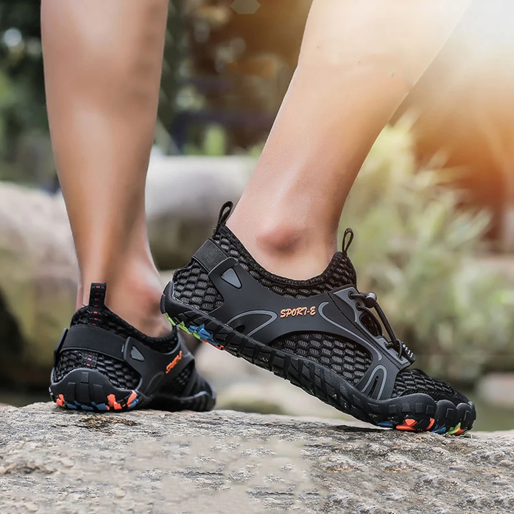 Unisex Aqua Shoes Breathable Hiking Swimming Upstream Beach Water Sport Sneakers thumbnail 4