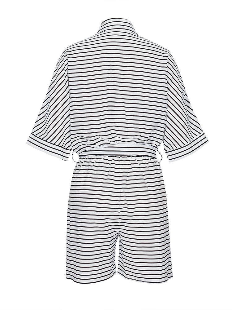 Women's Striped Short Sleeve Romper, Turn-Down Collar Tie Waist Short Jumpsuit, Casual Beach Outfit for Summer Vacation thumbnail 3