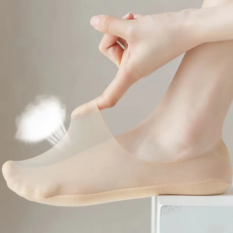 Women's Ultra-Thin No-Show Boat Socks Fashion Invisible Breathable Low-Cut Socks with Wear-Resistant Soft Elastic for Summer thumbnail 2