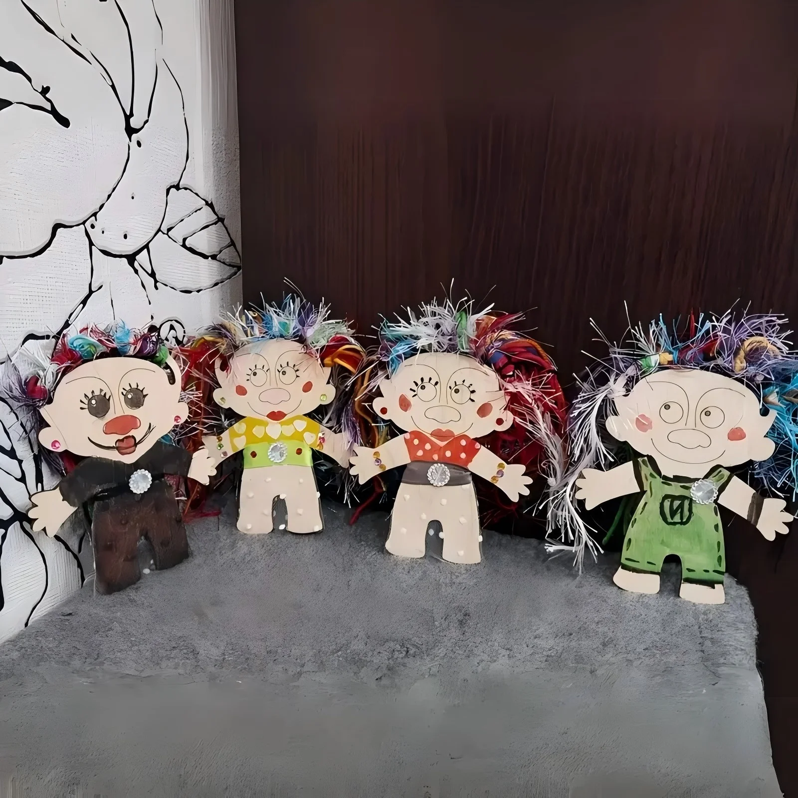10pcs Wooden Mini Human Crafts Suitable for Parties, Halloween Decoration New Year's Souvenir Hanging Gifts Decorations Supply thumbnail 4