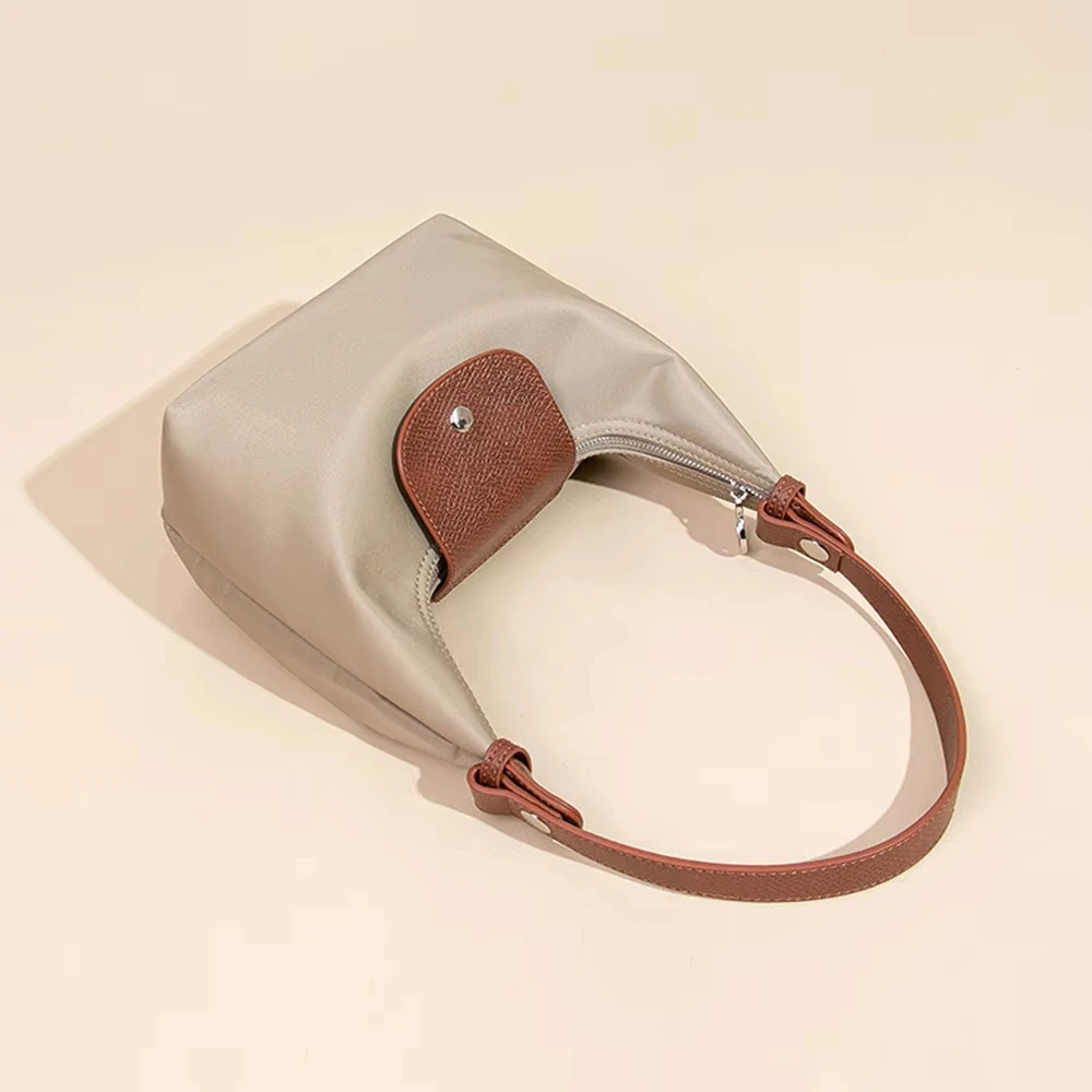 Versatile Lady Crossbody Bag Nylon Waterproof Tote with Two Detachable Straps Fashionable Dumpling Handbag for Women thumbnail 2