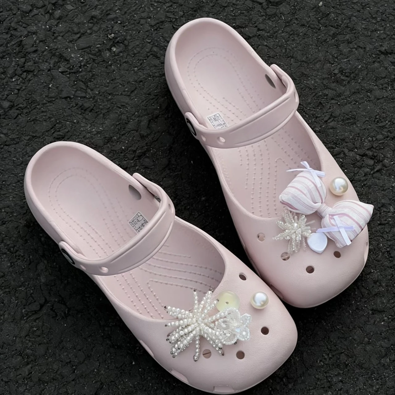 Harajuku Luxury Pearl Shoe Charms Set Women Retro Ballet Shoes charms pack fashion Shoe decorations DIY Pearl Shoe Accessories thumbnail 4