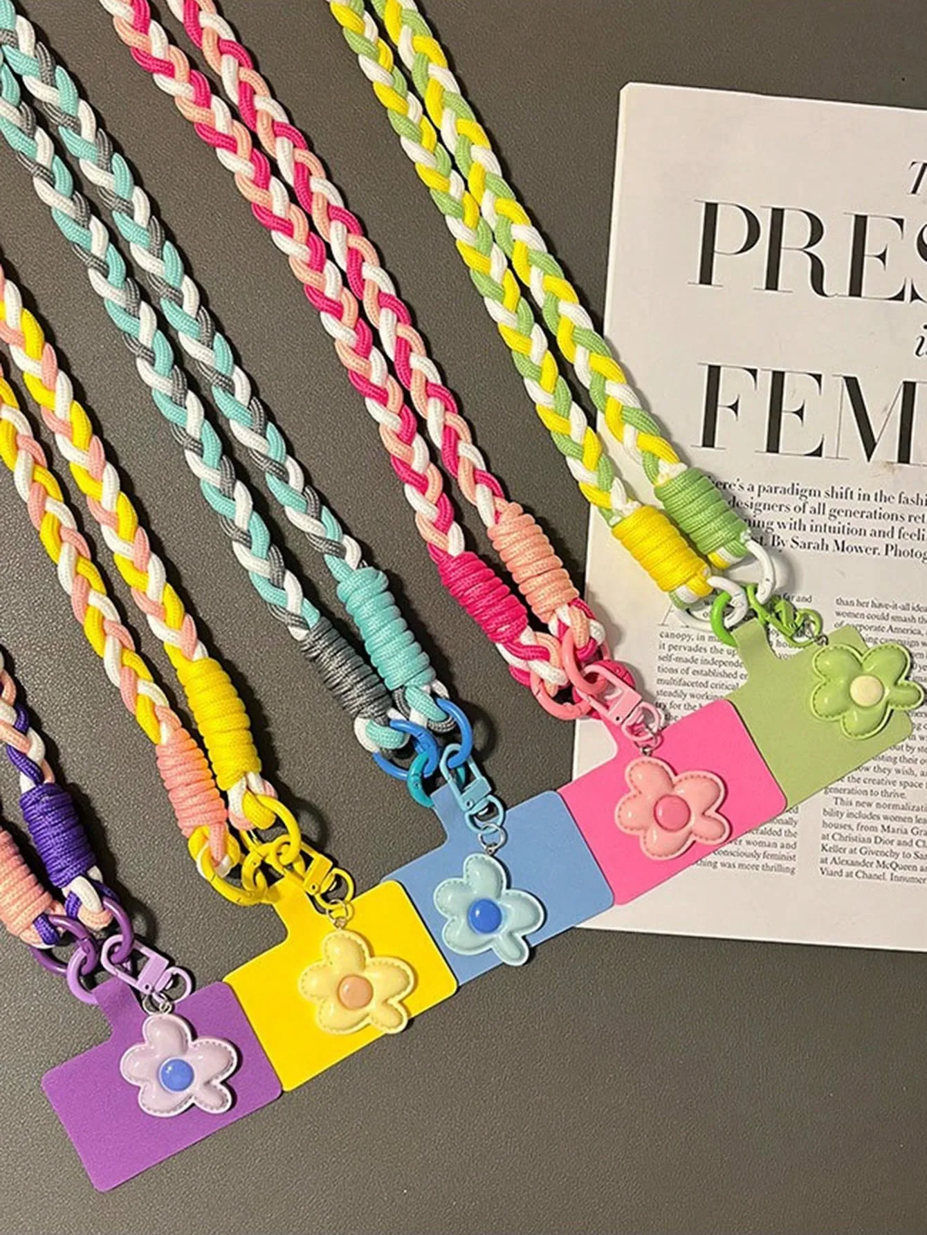 Candy Five-Petal Flower Phone Crossbody Lanyard Dopamine Style Short Phone Case Lanyard Hand-Woven Anti-Lost Phone Chain Pendant thumbnail 5