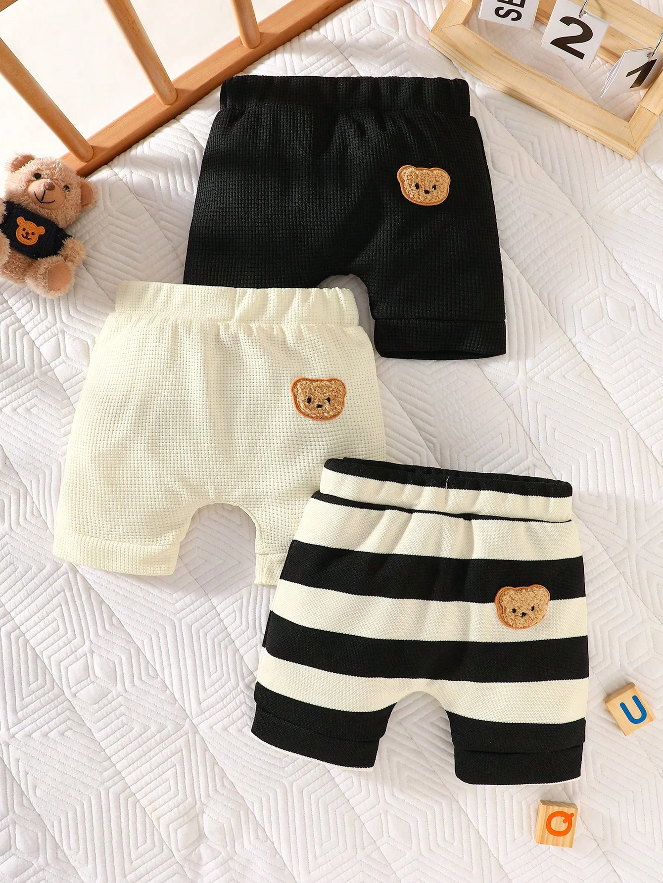 Summer new baby boy black apricot striped three piece shorts casual versatile cute and simple