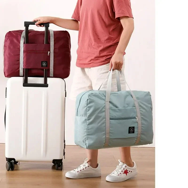 Lightweight Foldable Travel Duffel Bag: Unisex Tote Carry-On Luggage for Weekenders & Overnight Stays thumbnail 4