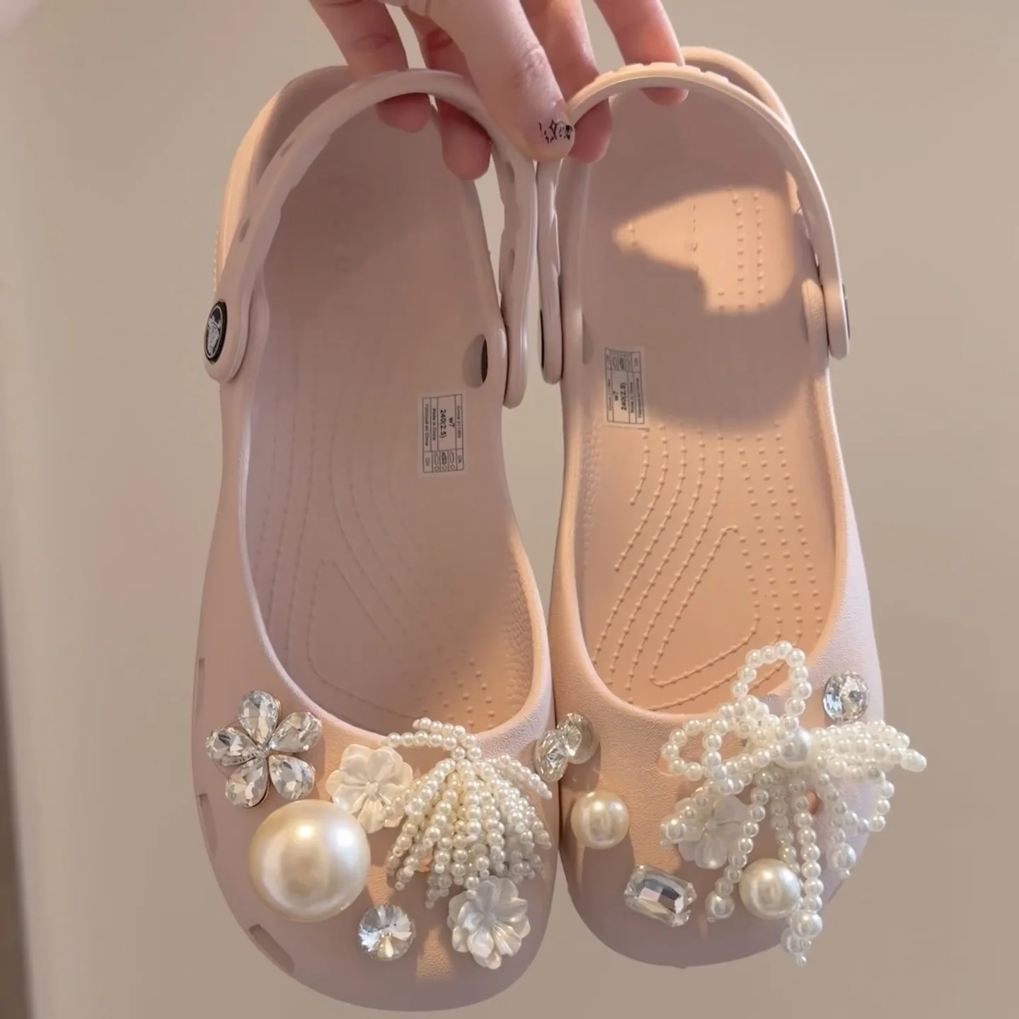 Luxury pearl diamond flower Shoe Charms Set Women Ballet Shoes corc charms pack fashion Shoe decorations DIY Shoe Accessories thumbnail 4