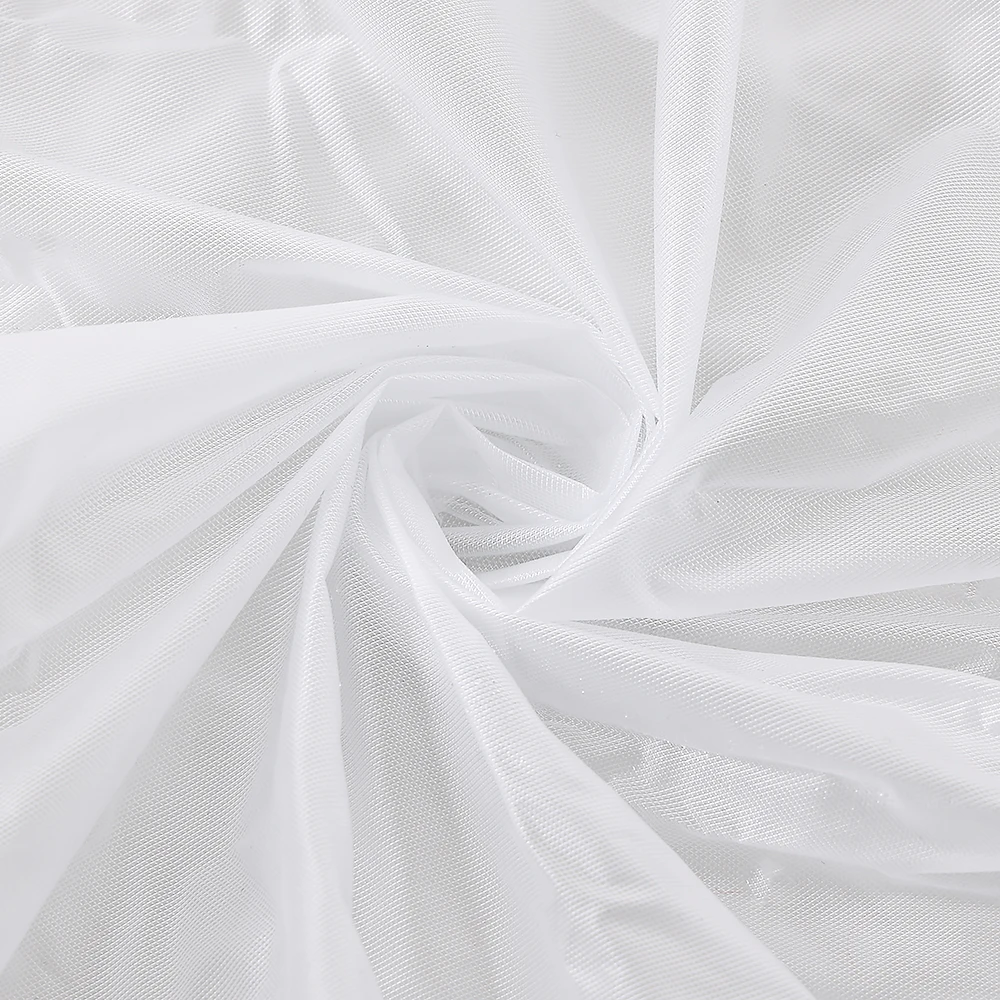 Adult diapers are soft, skin-friendly and leak-proof, suitable for women during menstruation and the elderly sick in bed. thumbnail 5