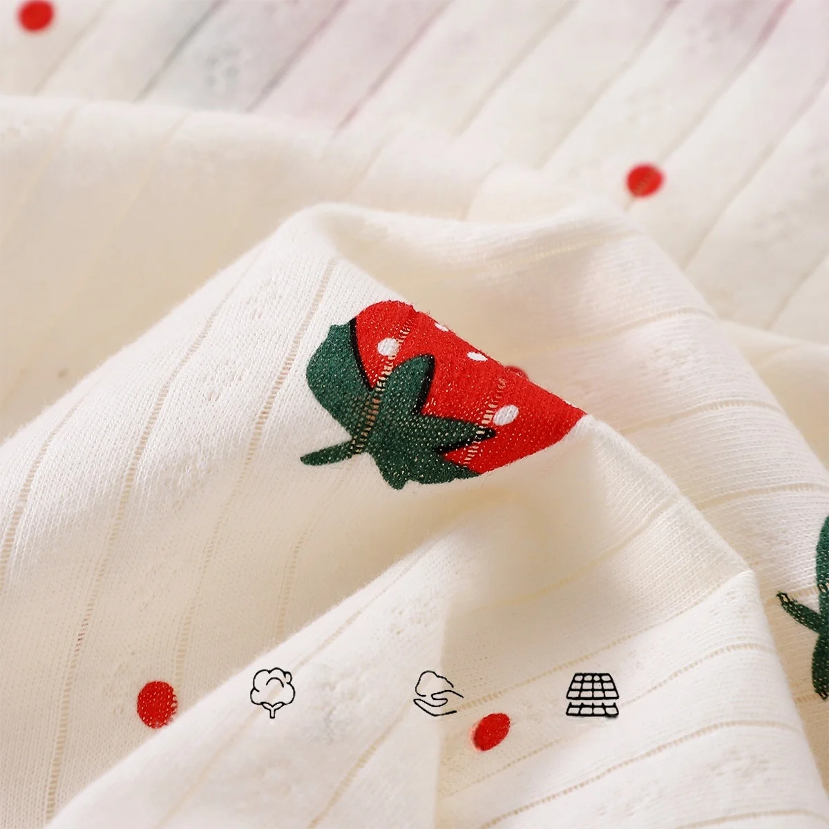2026 Spring Baby Girls Nightgown Set Strawberry Printed Cute Toddler Suits Infant 2pcs Top+Pants Lightweight Home Clothes thumbnail 4