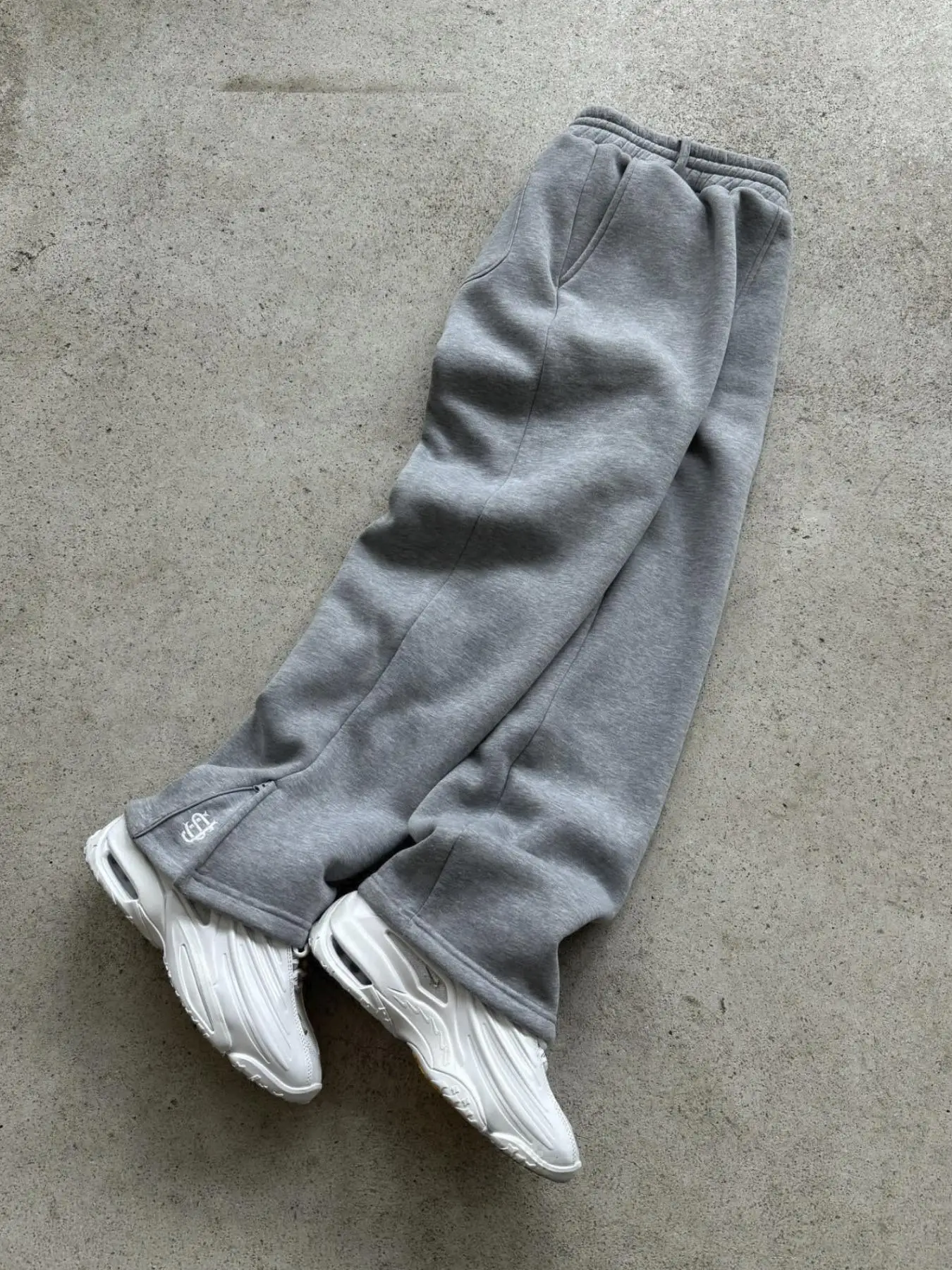 New Y2K Pants Personalized Pant Leg Zipper Embroidery Hip Hop Casual Joggers Men Pants Retro Straight Pants Tracksuit Streetwear thumbnail 6