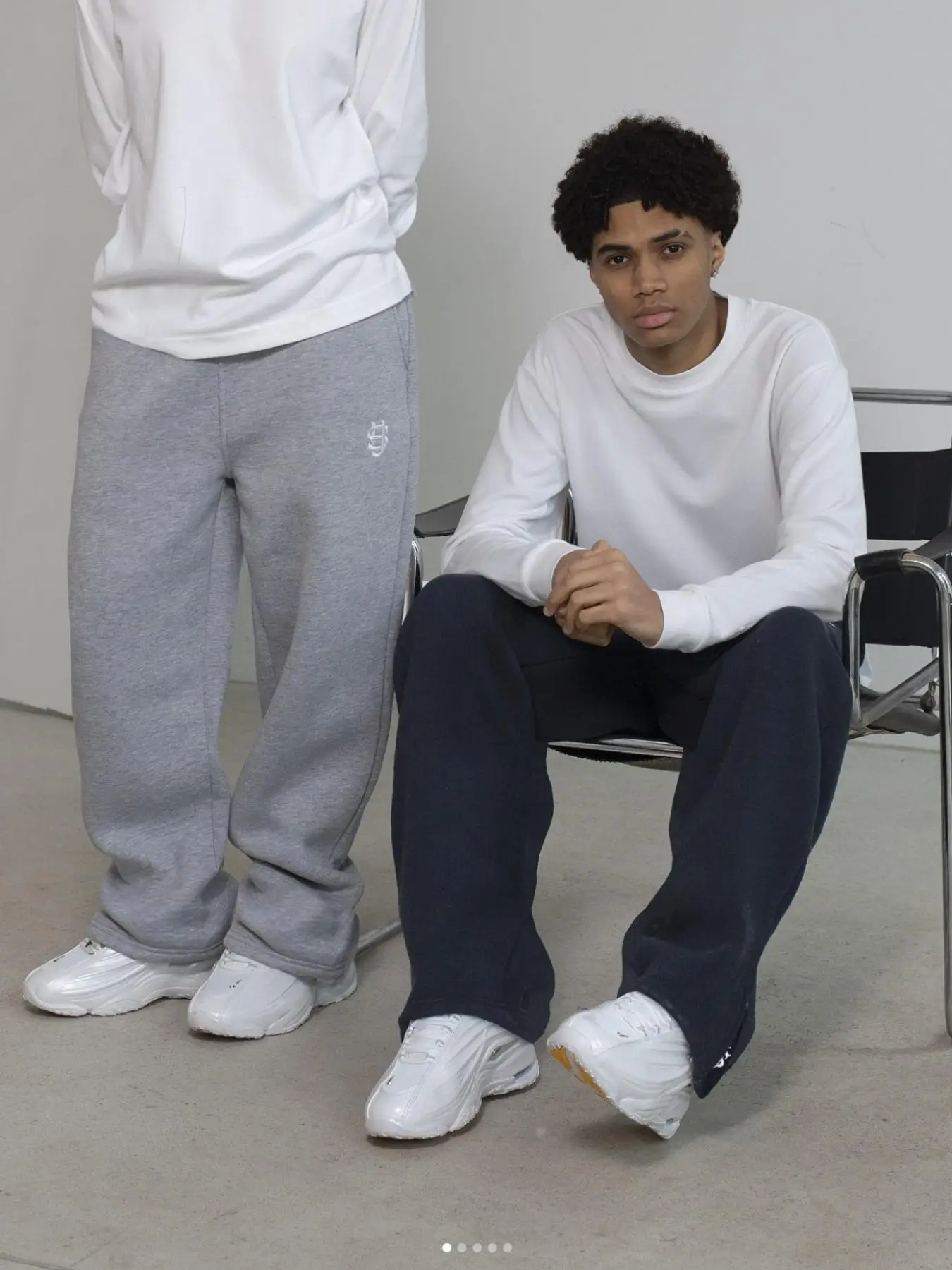 New Y2K Pants Personalized Pant Leg Zipper Embroidery Hip Hop Casual Joggers Men Pants Retro Straight Pants Tracksuit Streetwear thumbnail 5