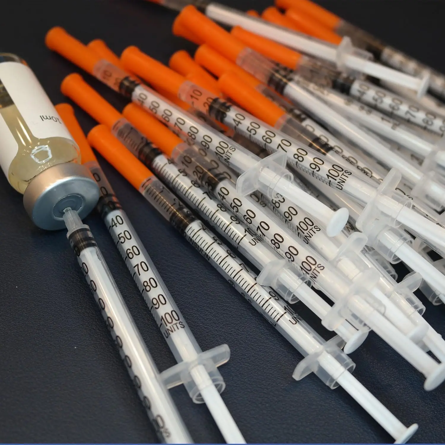 50-pack of 0.5ml disposable plastic veterinary syringes with needles, suitable for pets and farm animals; manual-action syringes thumbnail 2