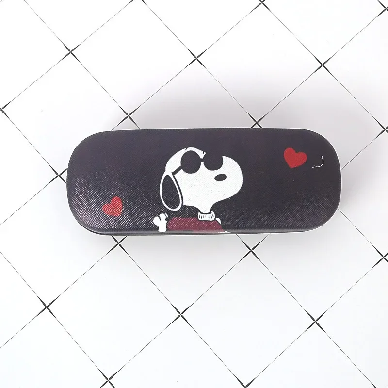 Snoopys Men Eyeglasses Box Women Hard-shell Glasses Case Cartoon Anime Derivative Peripherals Portable Crush-resistant Box Gift