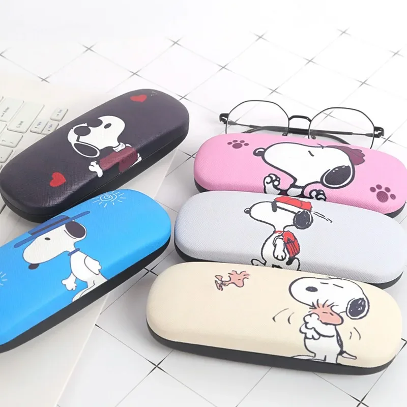 Snoopys Men Eyeglasses Box Women Hard-shell Glasses Case Cartoon Anime Derivative Peripherals Portable Crush-resistant Box Gift thumbnail 3