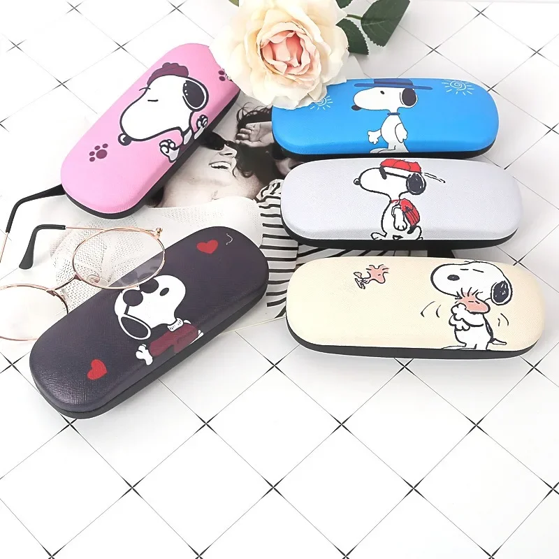 Snoopys Men Eyeglasses Box Women Hard-shell Glasses Case Cartoon Anime Derivative Peripherals Portable Crush-resistant Box Gift thumbnail 4