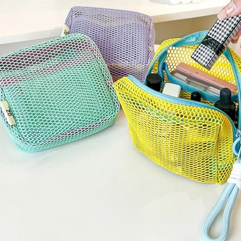 2026 Mini Coin Purse Portable Mesh Makeup Bag Dopamine Mesh Cloth Money Lipstick Eyeshadow Storage Bag for Travelling Shoping thumbnail 6