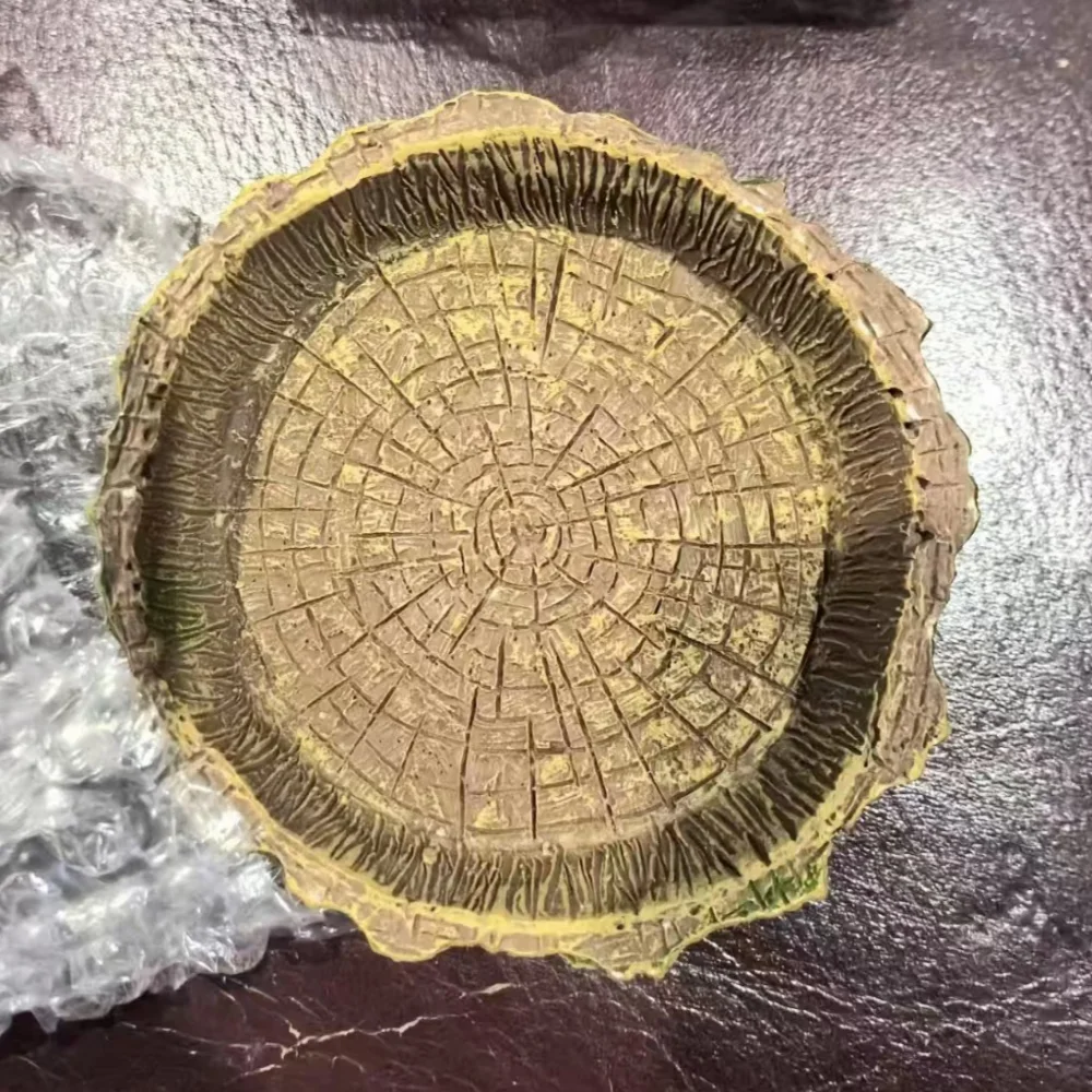 New Durable Resin Stump Bowl Shallow Design Reptile Feeder Water Pot Practical Pet Reptile Supplies