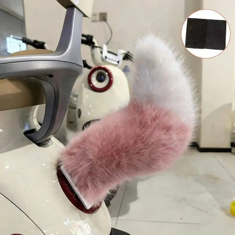 Cute Electric Wagging Plush Tail for Car  Remote Control Moving Fox Tail Decoration Universal for Scooter Motorcycle thumbnail 3