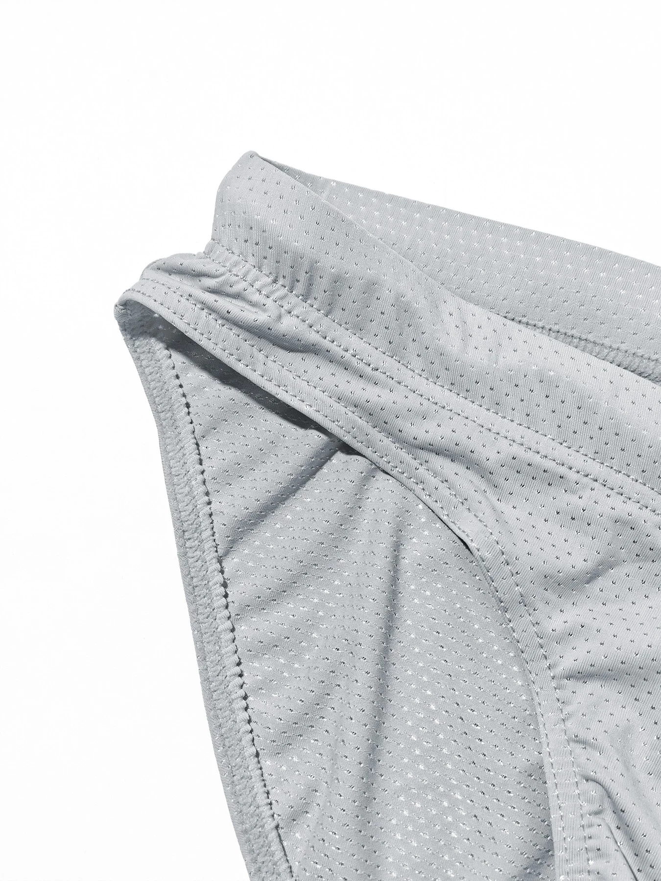 Men Summer Swimwear Swim Briefs Low Waist Bikini Beachwear Surf Board Shorts Solid Color Seamless Stretch Breathable Underpants thumbnail 4