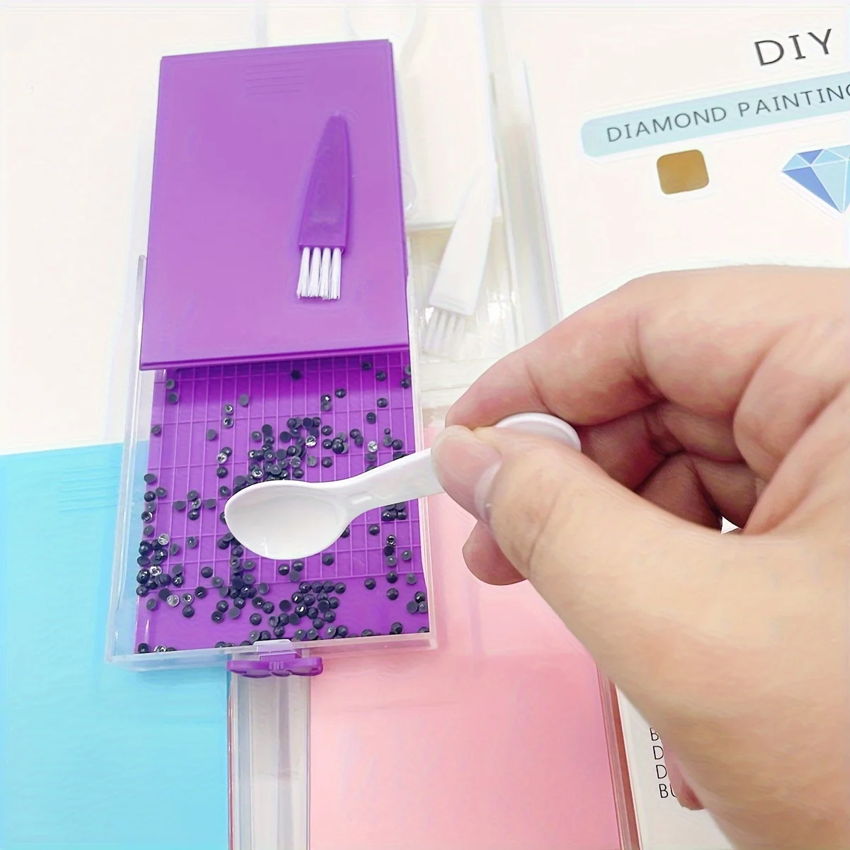 4pcs/Box Diamond Painting Tool Tray Kits Drill Box Funnel Screen Drilling Disc Dividing Disc Diamond Moasic Pen Nail Art Beading thumbnail 6