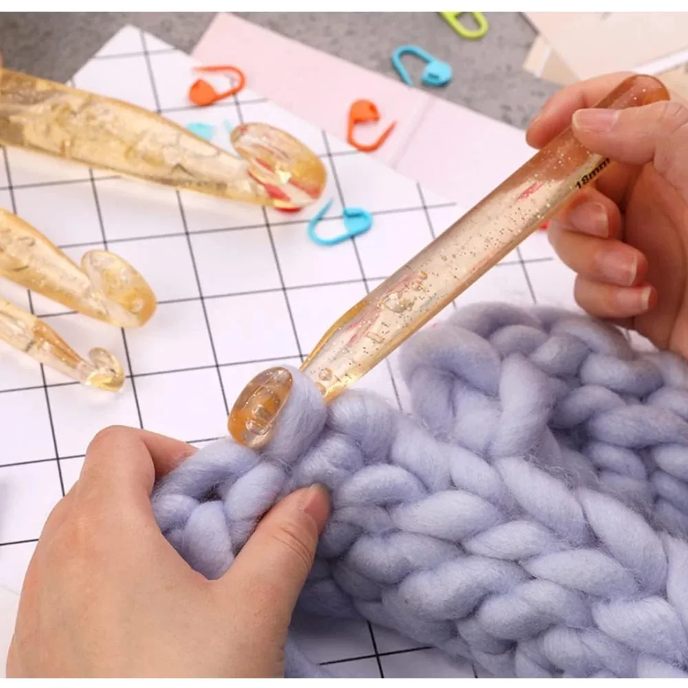 23Pcs Jumbo Crochet Hooks Set 12-20mm Gold Glitter Resin Knitting Needles with Stitch Markers & Large-Eye Blunt Needles thumbnail 5