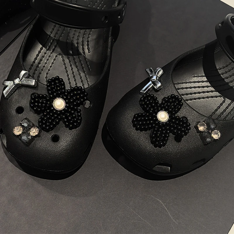 Luxury Pearls Flowers Shoe Charms 2026 Fashion Crystal Heart Bowknot Clogs Buckle Decorations DIY Detachable Shoe Accessories thumbnail 2