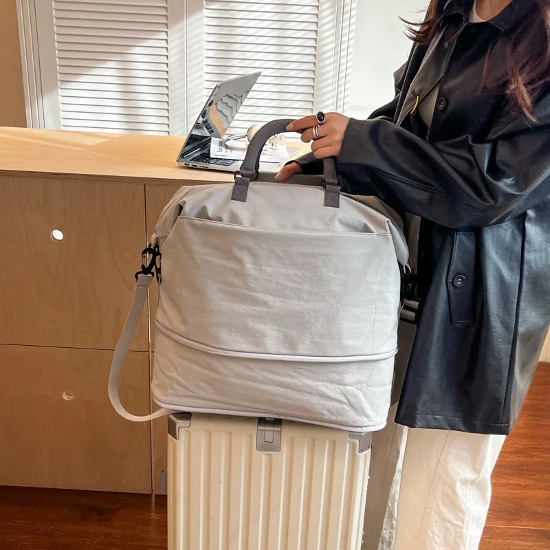 Large Capacity Women's Travel Bag Double Layer Expansion Waterproof Polyester Single Shoulder Bag for Short Business Trips thumbnail 2