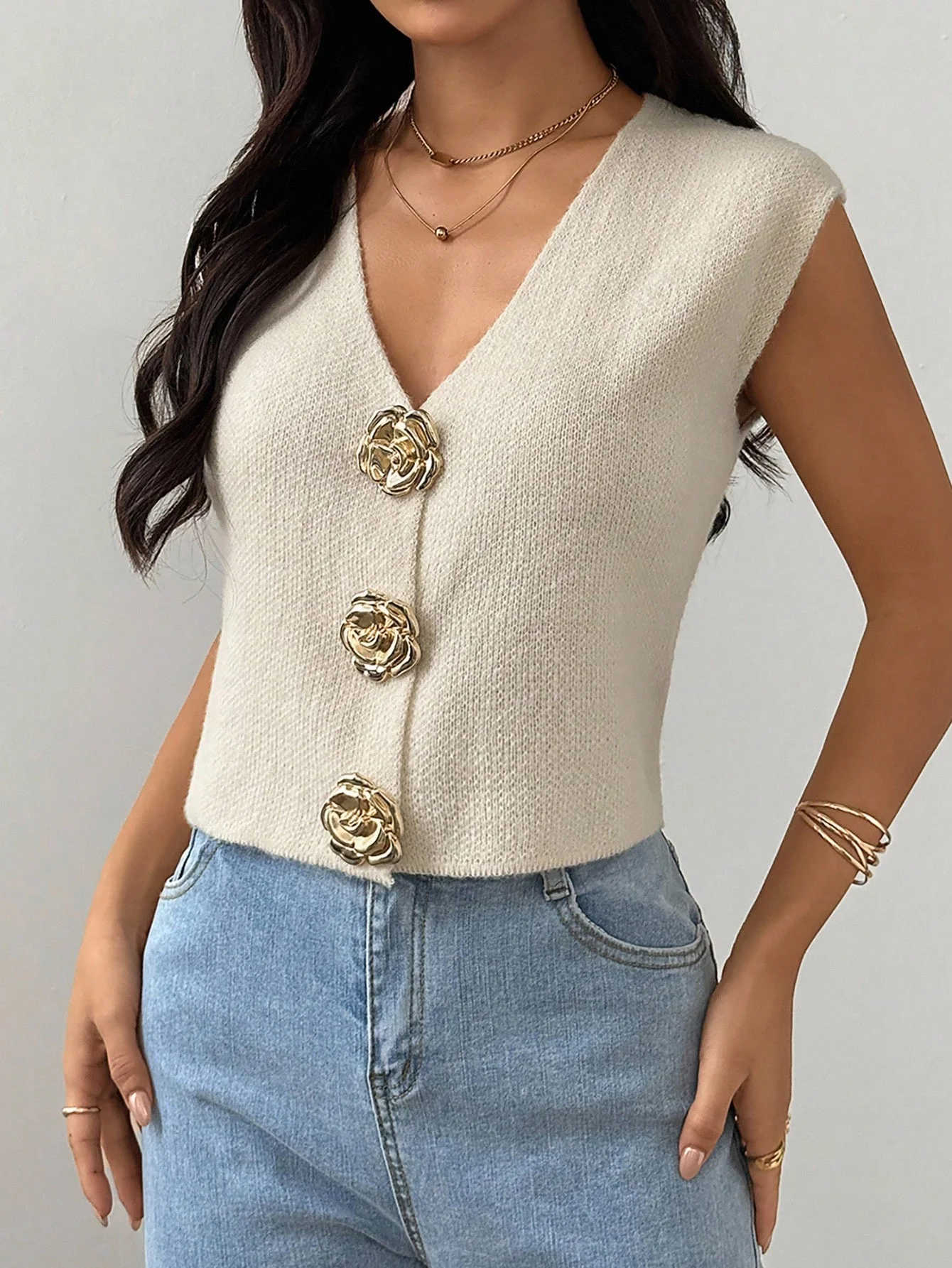 Women's Knitted Open Cardigan Vest Elegant French Design Lightweight Sweater Specifically Designed for Females thumbnail 4