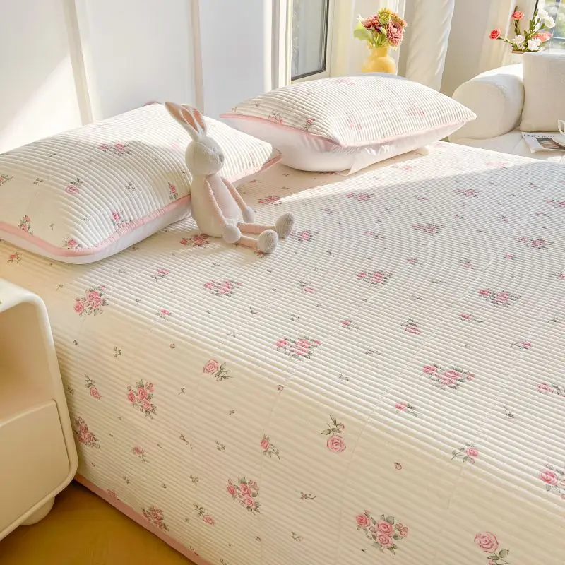 Soft Comfortable Summer Bedspread Versatile Coverlets Quilt Skin-friendly Breathable Quilted Bedsheet Thicken Durable Bed Cover thumbnail 3