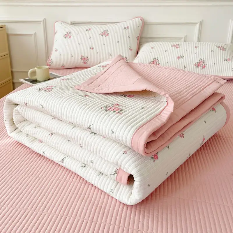 Soft Comfortable Summer Bedspread Versatile Coverlets Quilt Skin-friendly Breathable Quilted Bedsheet Thicken Durable Bed Cover thumbnail 6