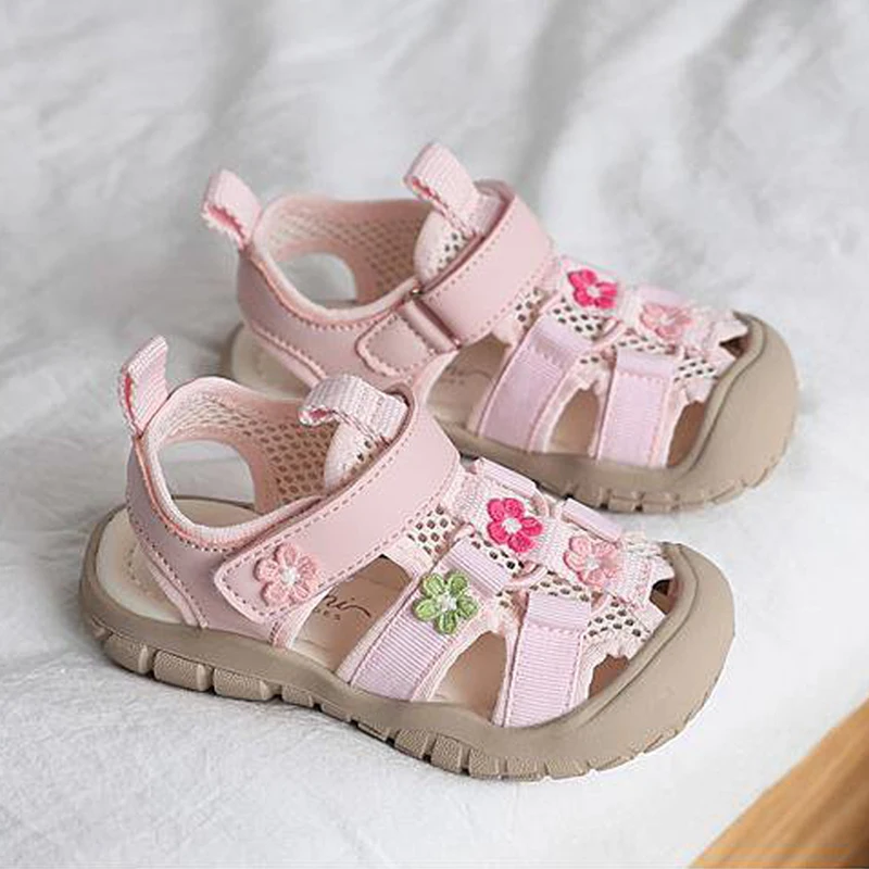 Toddler Girls' Closed-Toe Sandals, Breathable Mesh Flower Dress Shoes, Non-Slip Barefoot Summer Beach Sandals for Kids