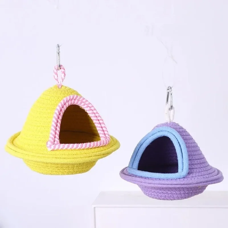 Warm Sleep Bird Cage Nest Handmade Weave Windproof Bird Hanging Bed Thickened Bite Resistant Pet Habitat Pet Parrot thumbnail 3