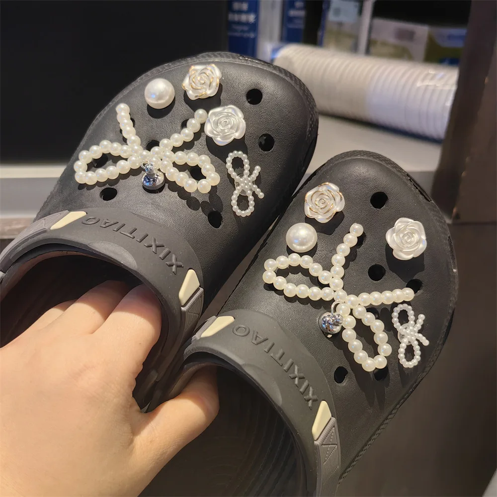 Gorgeous Pearl Bow Shoe Charms Set Pearl Flower Advanced Shoe Decorations DIY Detachable Buckle Shoes Accessories Cartoon Star thumbnail 4