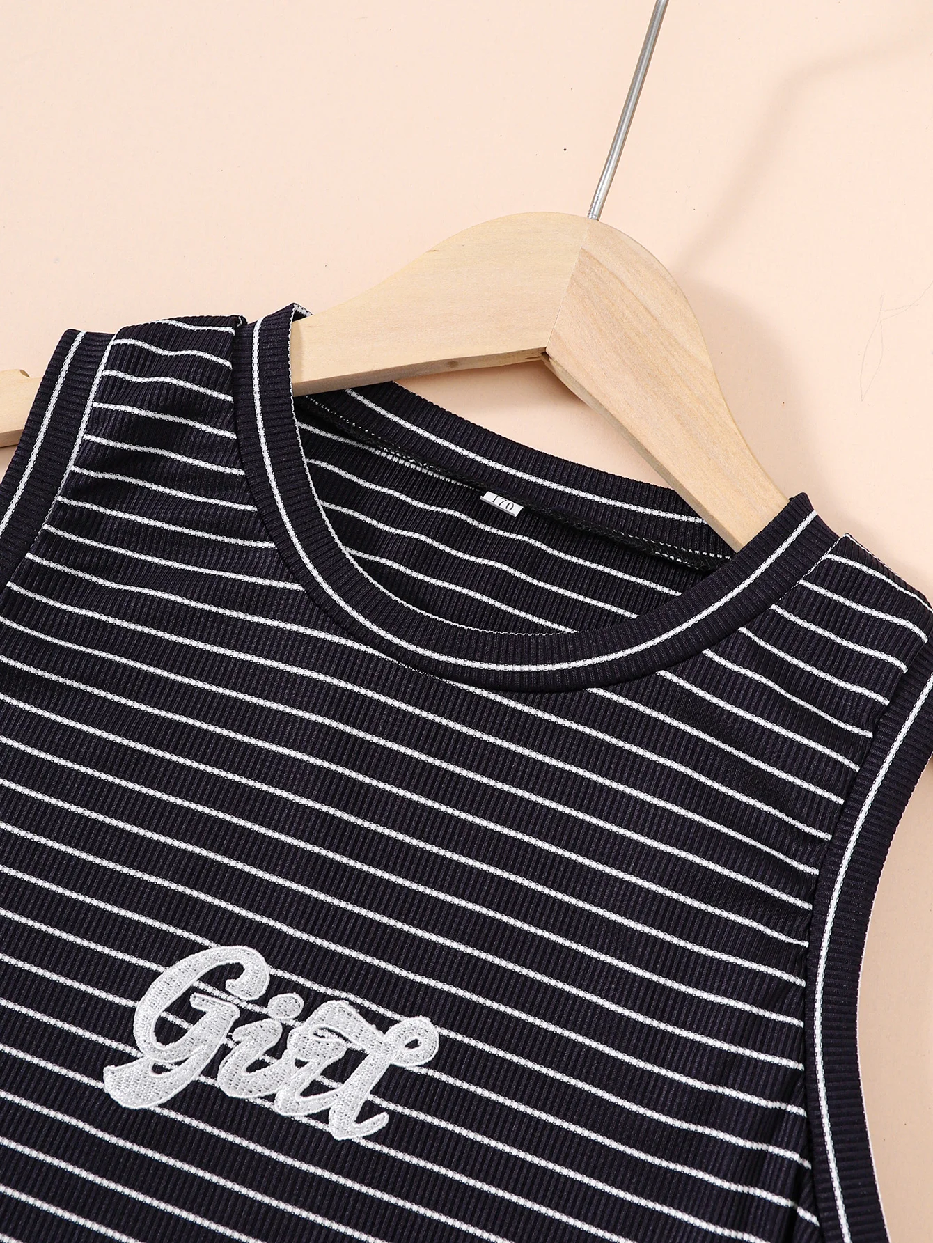 Summer Children's Two-Piece Set Striped Sleeveless Vest And Trousers Casual Comfortable Sporty Outfit for Girls thumbnail 4