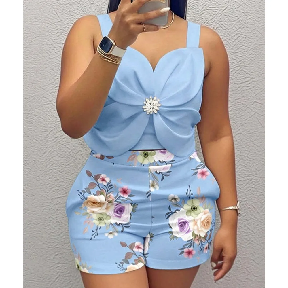 Sexy Bandeau Off-the-shoulder Women's Short-sleeved Top Shorts Set Summer New With Printed Pattern Female Beach Vacation Outfit thumbnail 2