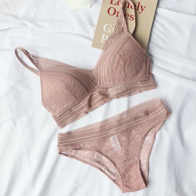New Women 4 Colour Underwear French Wire-Free Ultra-thin Bralette Sexy Lace Triangle Cup Push Up Bra Set Cotton Bra and Panties thumbnail 4