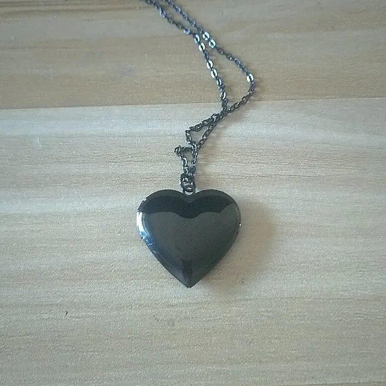 Black color