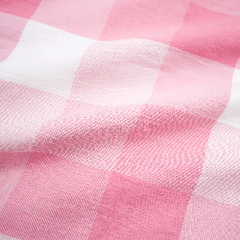Large pink grid