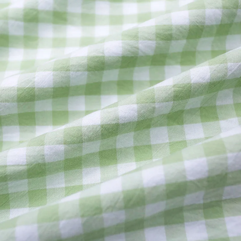 Light green grid