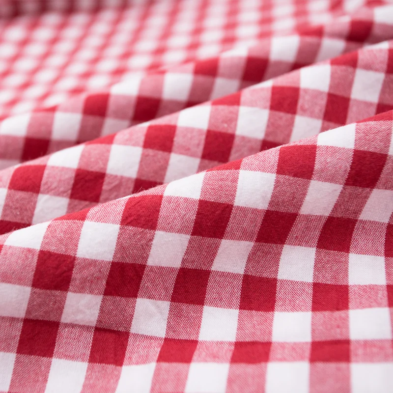 Small red grid