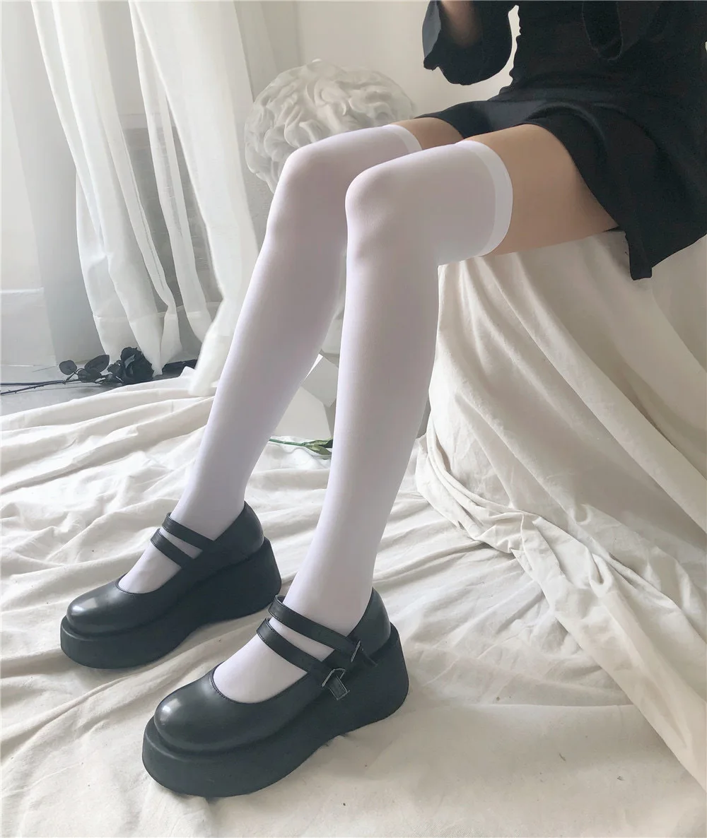 White 52cm