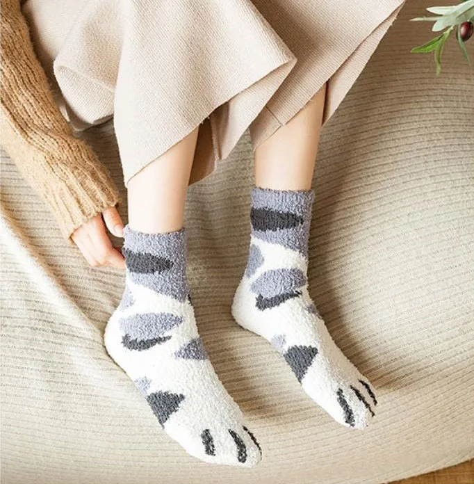 Polka Grey