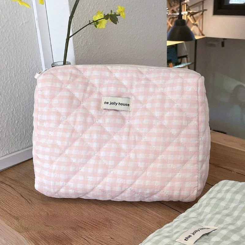 D light pink